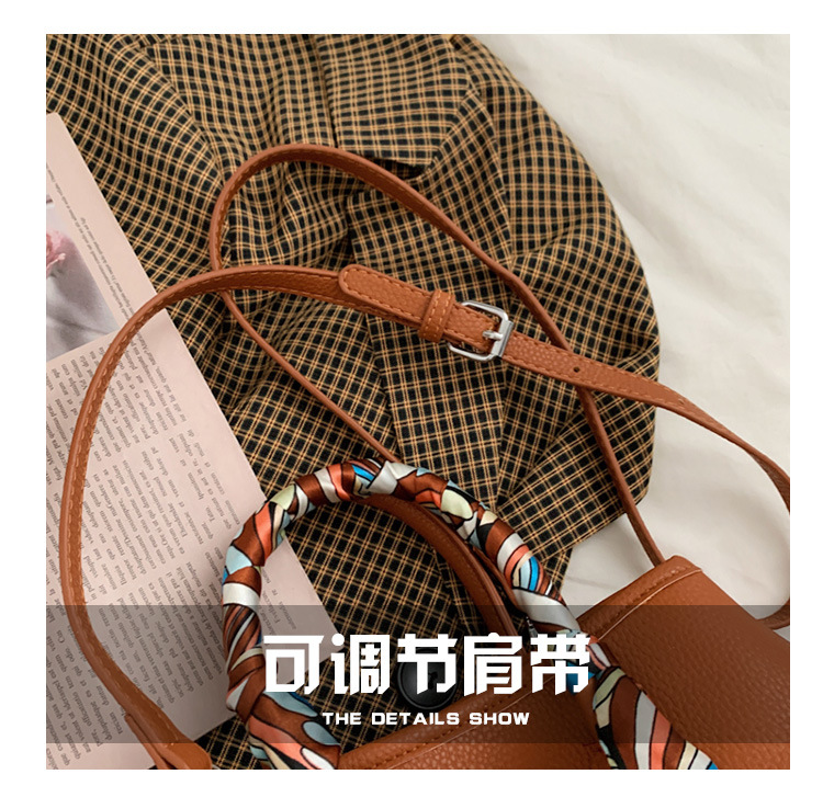 Retro Korean Style Tote Bag display picture 24