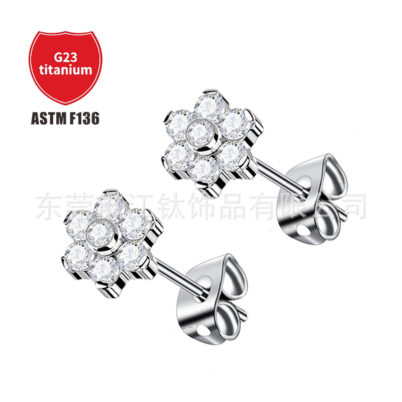 Pointed titanium steel lip stud product view