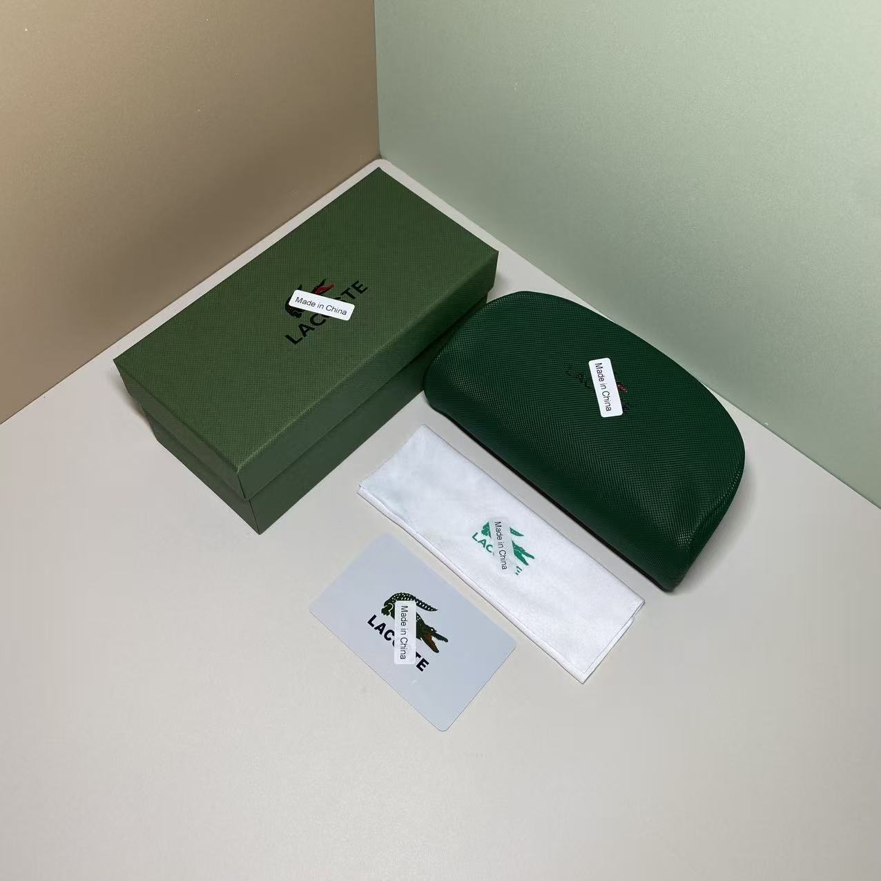 Fábrica al por mayor directa de una sola pieza de caja de espejos de alta calidad caja de almacenamiento gafas de sol gafas de sol caja de gafas de sol