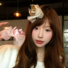 �ɐ�������ɫ�ʹ�����ñ�l�AŮǧ���L�Շ����^�߅�A���յ���