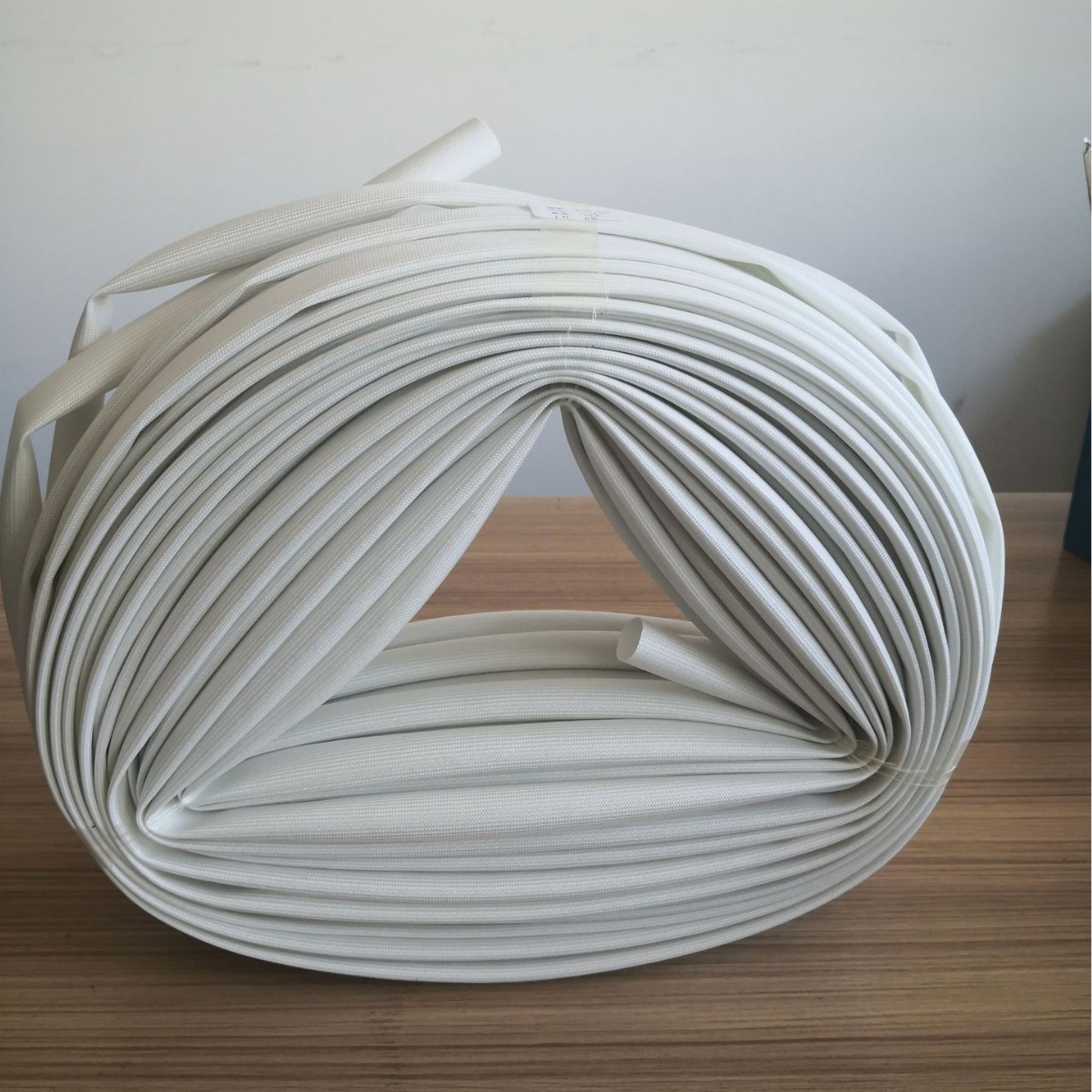 沃尔玻璃纤维管耐高温硅胶管白色自熄绝缘内胶外纤软性线保护套管