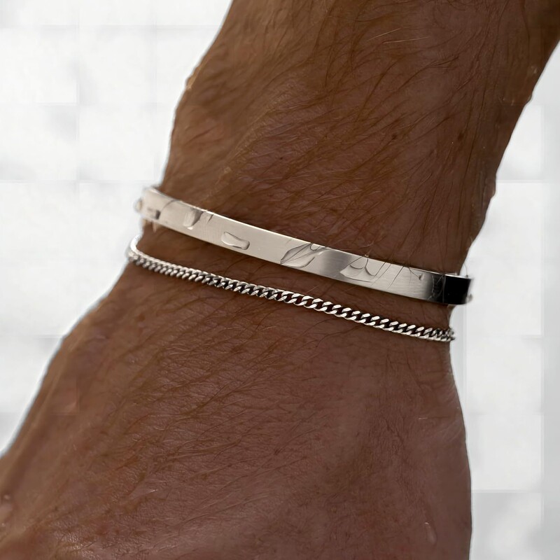 European and AmeriCan New Men's Double-layer BraCelet Snake-shaped Cuban Chain Box Chain BraCelet Fashionable Simple C-shaped BraCelet European and AmeriCan New Men's Double-layer BraCelet Snake-shaped Cuban Chain Box Chain BraCelet Fashionable Simple C-shaped BraCelet