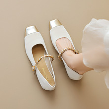 威威女郎 880-2法式小香风气质单鞋女方头低跟配裙子温柔玛丽珍鞋