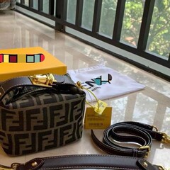 中古ヴィンテージ弁当箱ポーチFF老花枕バッグドッグランミニシングルショルダーバッグminハンドバッグレディース