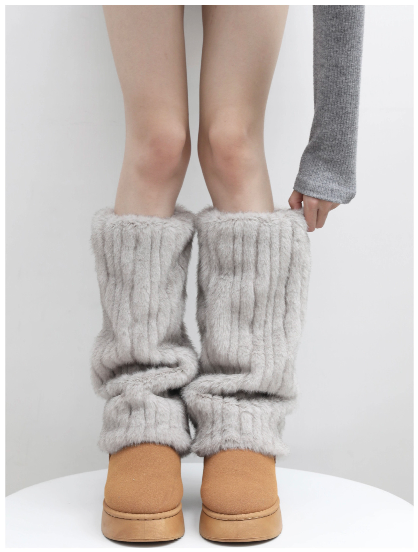 Scaldamuscoli autunnali e invernali per donna, calze spesse e calde, maniche al polpaccio in peluche, stivali da neve in pelliccia di Maillard Y2k_voghion.com