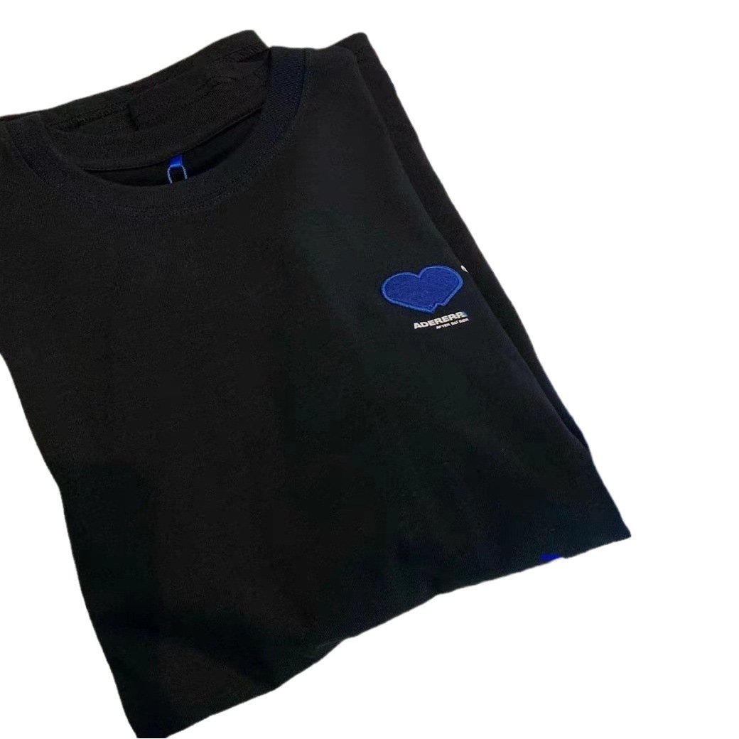 即墨原工場adar夏愛文字刺繍ゆるい純綿丸襟男女カップル半袖tシャツ小衆