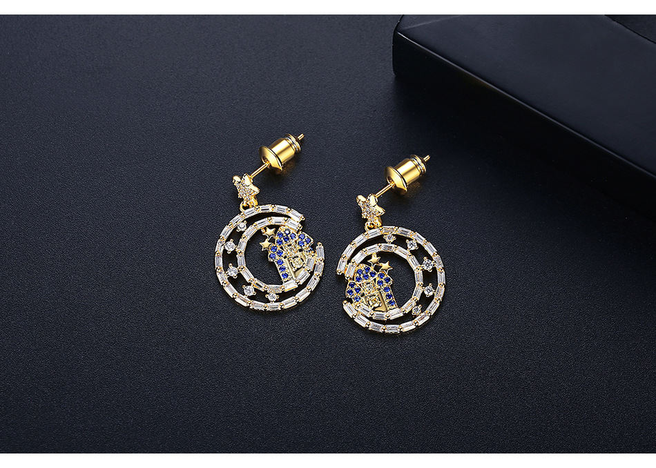 Copper Inlaid Blue Zircon Star Fashion Earrings display picture 7