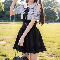 小柄で甘くてかわいい子供の襟の肩の半袖のシャツの上着は腰の半身のスカートの子供の2セットの夏を収めます。