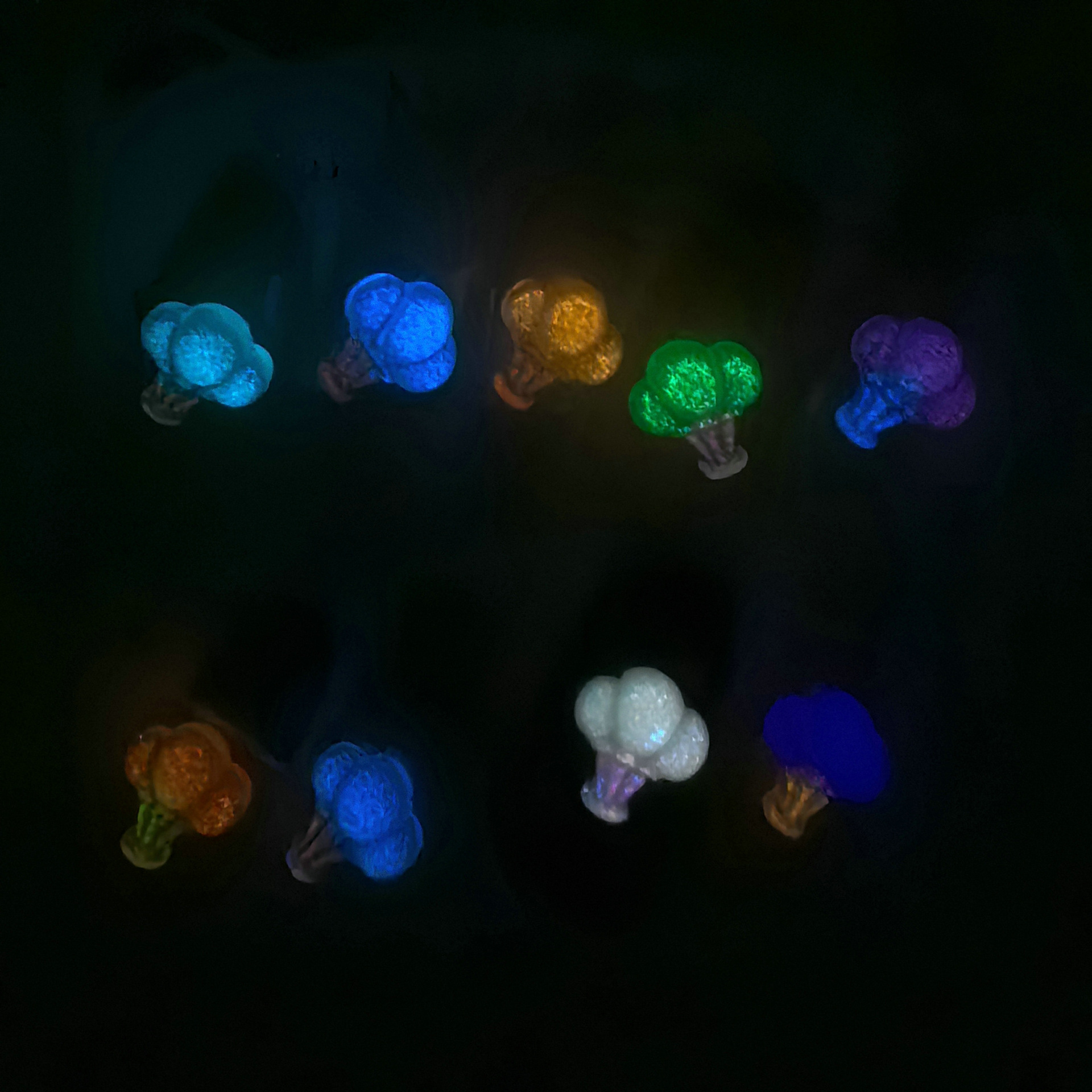 夜光美甲饰品气球批发夜里创意新奇特礼品美甲店备货0021.j