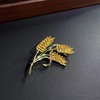 High-end brooch, pin, clothing lapel pin, universal brand accessory, flowered