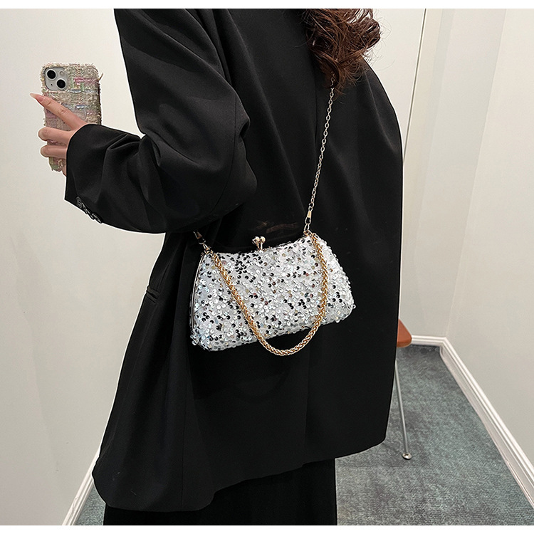 Women's Pu Leather Solid Color Elegant Square Zipper Evening Bag display picture 3