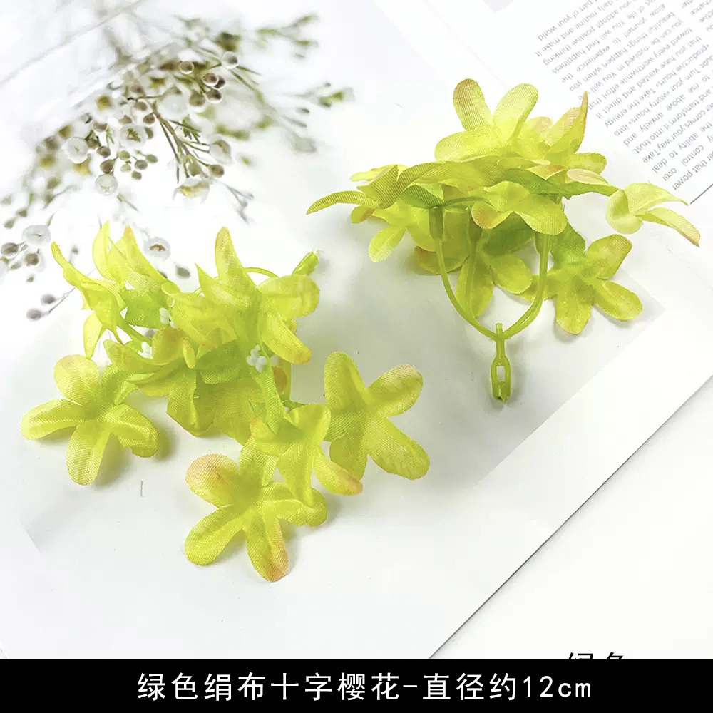 Simulación verde flor al por mayor flor falsa hecha a mano material pinza de flores accesorios de tocado de flor pequeña decoración del salón de bodas