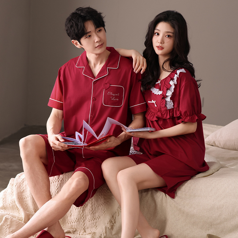 A66526 여성 77869 남성