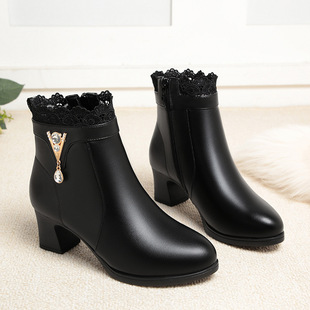 Chunky heel short boots Women's lace Martin boots autumn and winter New soft leather cotton shoes fleece-lined leather shoes middle-aged mother boots