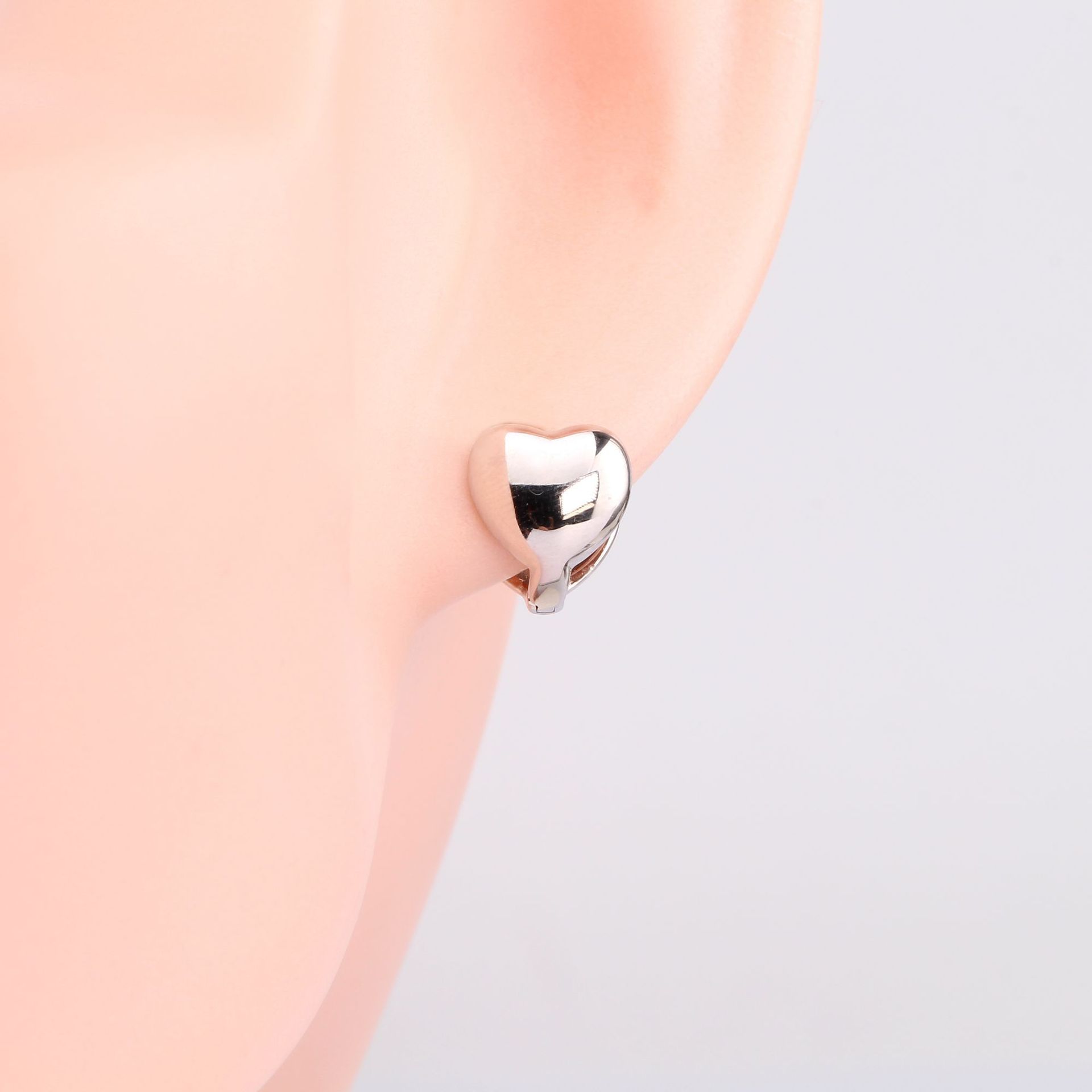 1 Pair Ins Style Modern Style Heart Shape Sterling Silver Plating Ear Studs display picture 2