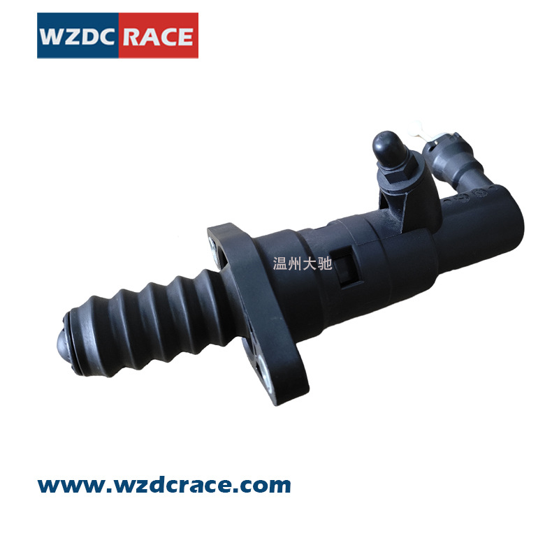 1K0 - 721 - 261 / 1K0721261A bomba de plástico piezas de freno de automóvil embrague bomba subsidiaria VW