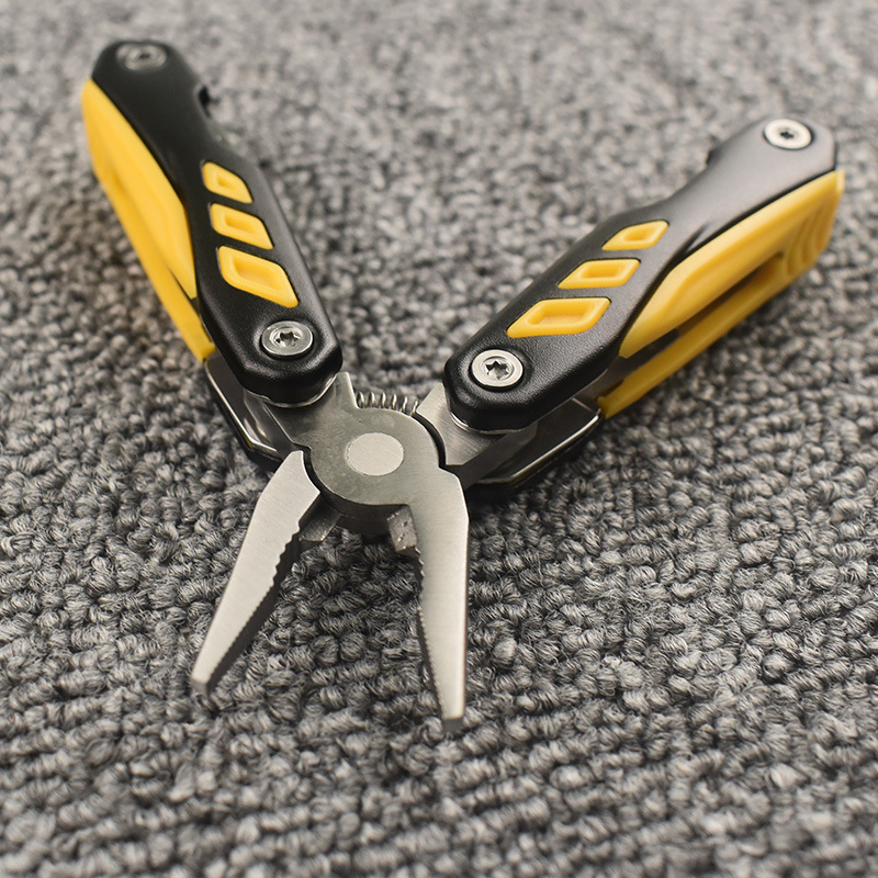 迷你小号多功能刀钳 多用组合工具钳子 便携户外折叠钳