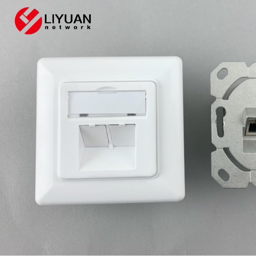 德式面板双孔Cat6a面板80型面板锌合金面板左右进线垂直进线45度