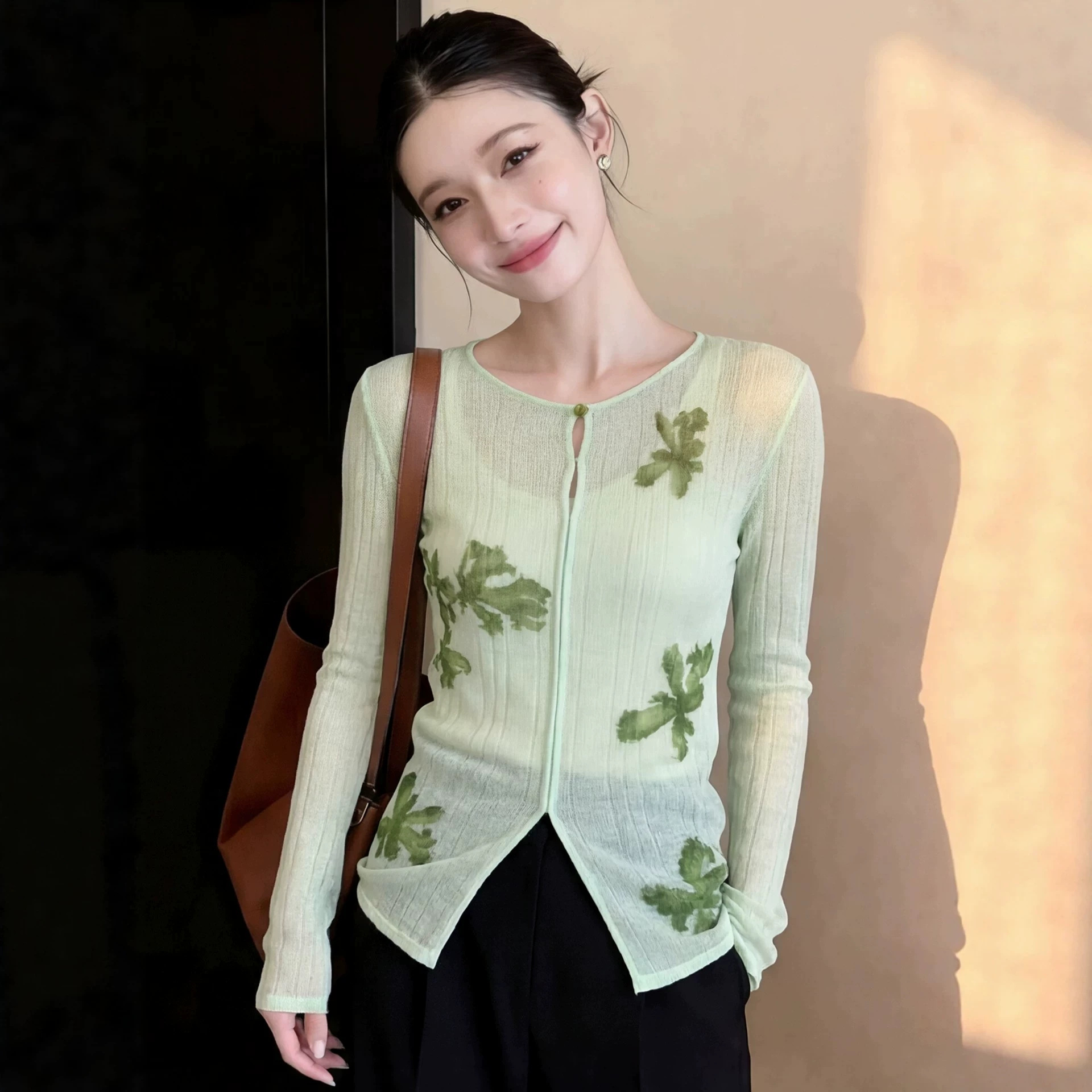 Áo len nữ cổ lọ thiết kế độc đáo mùa xuân hè — xanh lá cây chi tiết 4