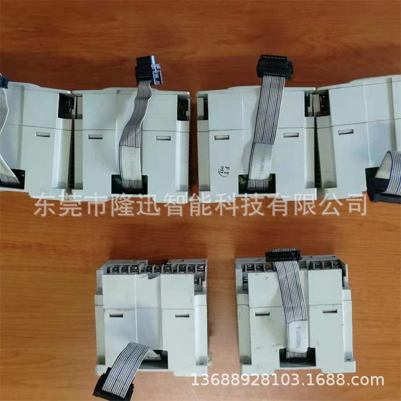三菱PLC原装扩展模块FX2N-8EYT-ESSUL  FX2N-8ER-ES/UL 拍前议价
