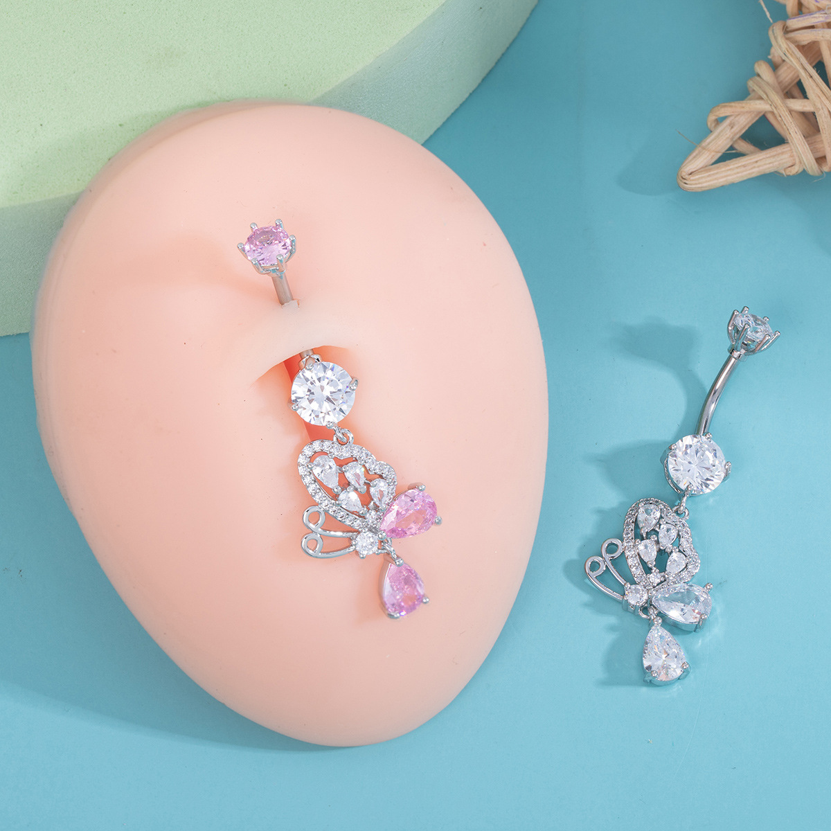 Piercing nombril papillon avec pendentif zircon_voghion.com