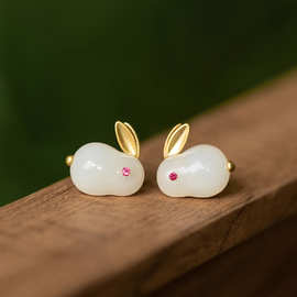 中国风仿玉石嫦娥玉兔子耳钉耳饰2022年新款本命年复古生肖耳环