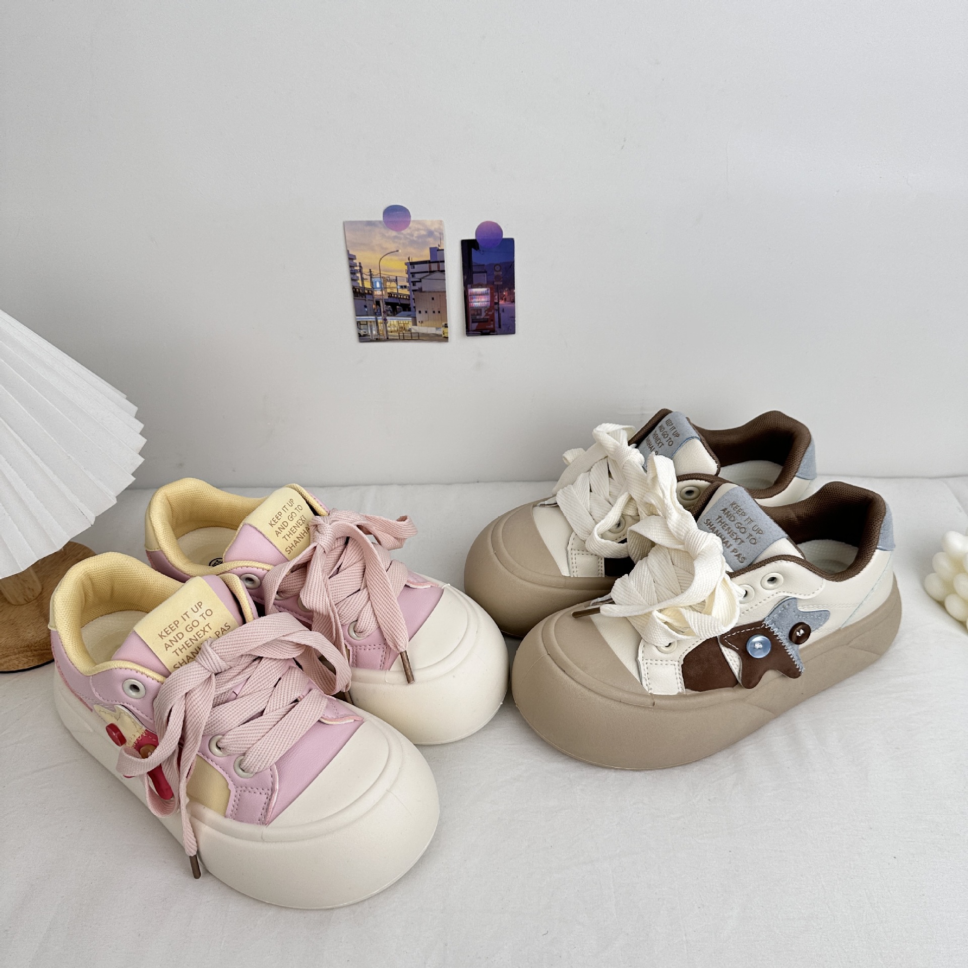 Far Wave 2025 zapatos de punta grande de suela gruesa estudiante primavera nuevos zapatos de lona coreanos de todo fósforo zapatos casuales de mujer image 1