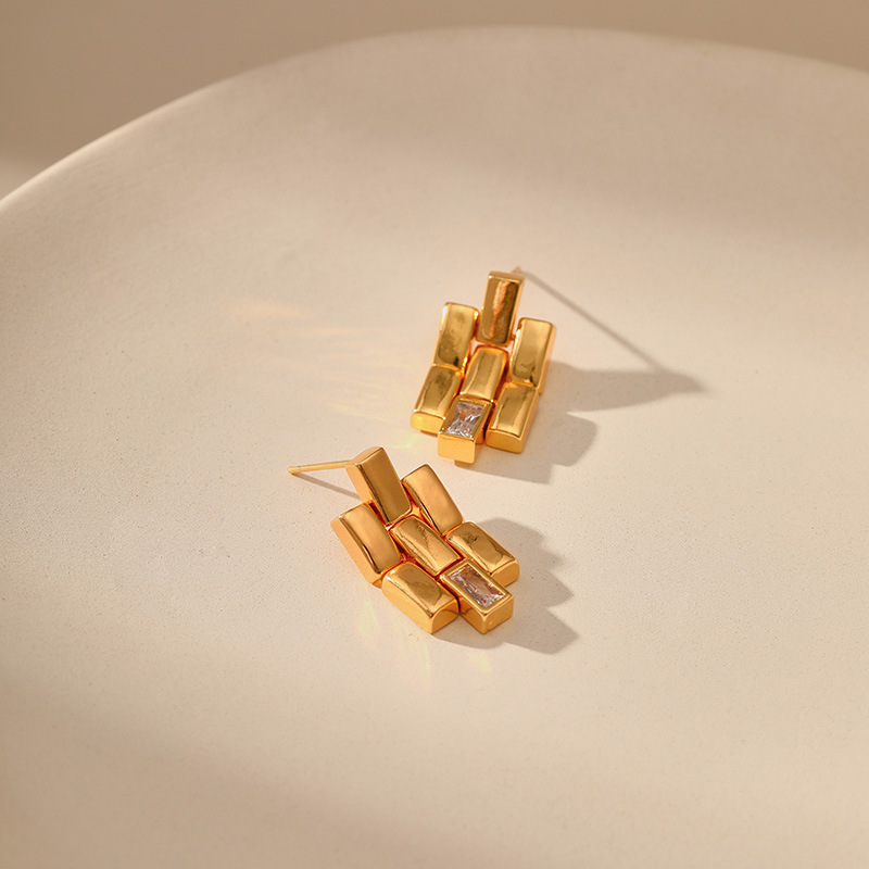 Fashion Square Copper Plating Inlay Zircon Ear Studs 1 Pair