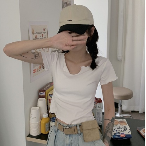 Green Fitted Lock Bone T-Shirt for Women V-Neck Short Sleeve 2025 Summer Short Length Bare Belly Hot Girl Upper Clothing for Women Trendy Hot Girl Style