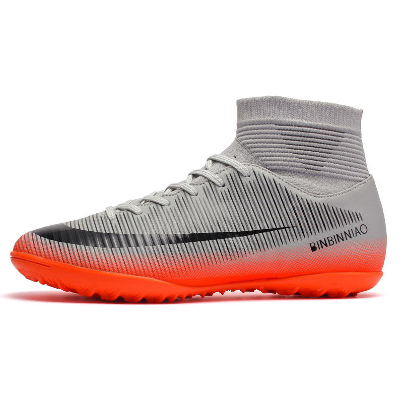 Zapatos de fútbol masculinos Ronaldo Assassin CR7 clavos cortos zapatos de entrenamiento de entrenamiento de carreras de estudiantes