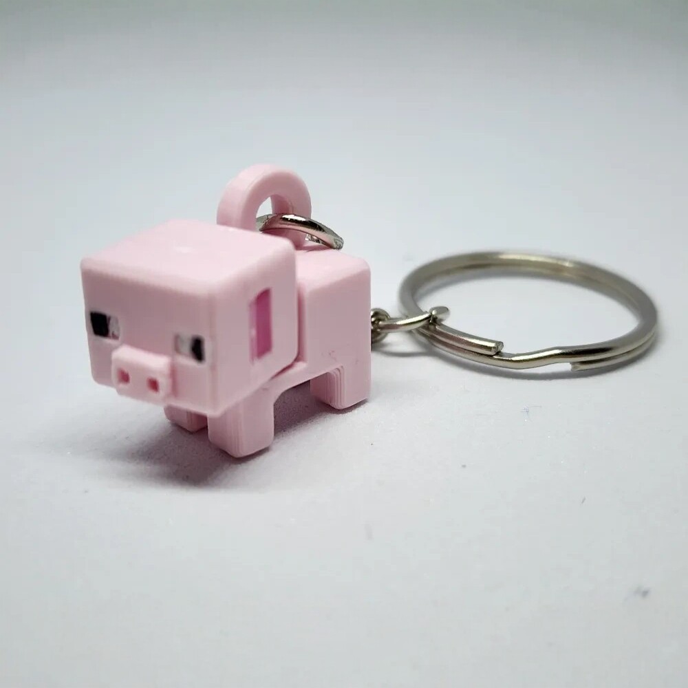 Minecraft 风格的小猪迷你人偶套装_钥匙扣
