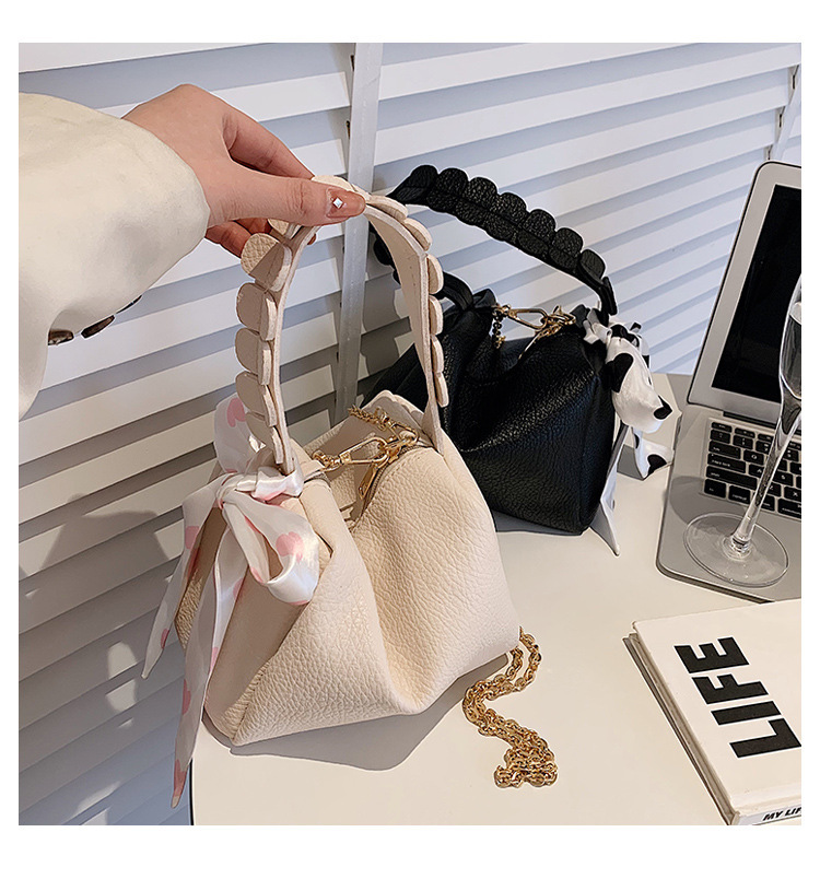 new fashion spring oneshoulder handbag chain messenger bag 191413cmpicture1