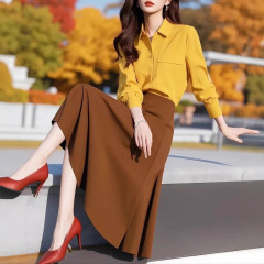 秋季穿搭一整套盐系炸街时尚高级感女人味小香风黄色衬衫职业套装