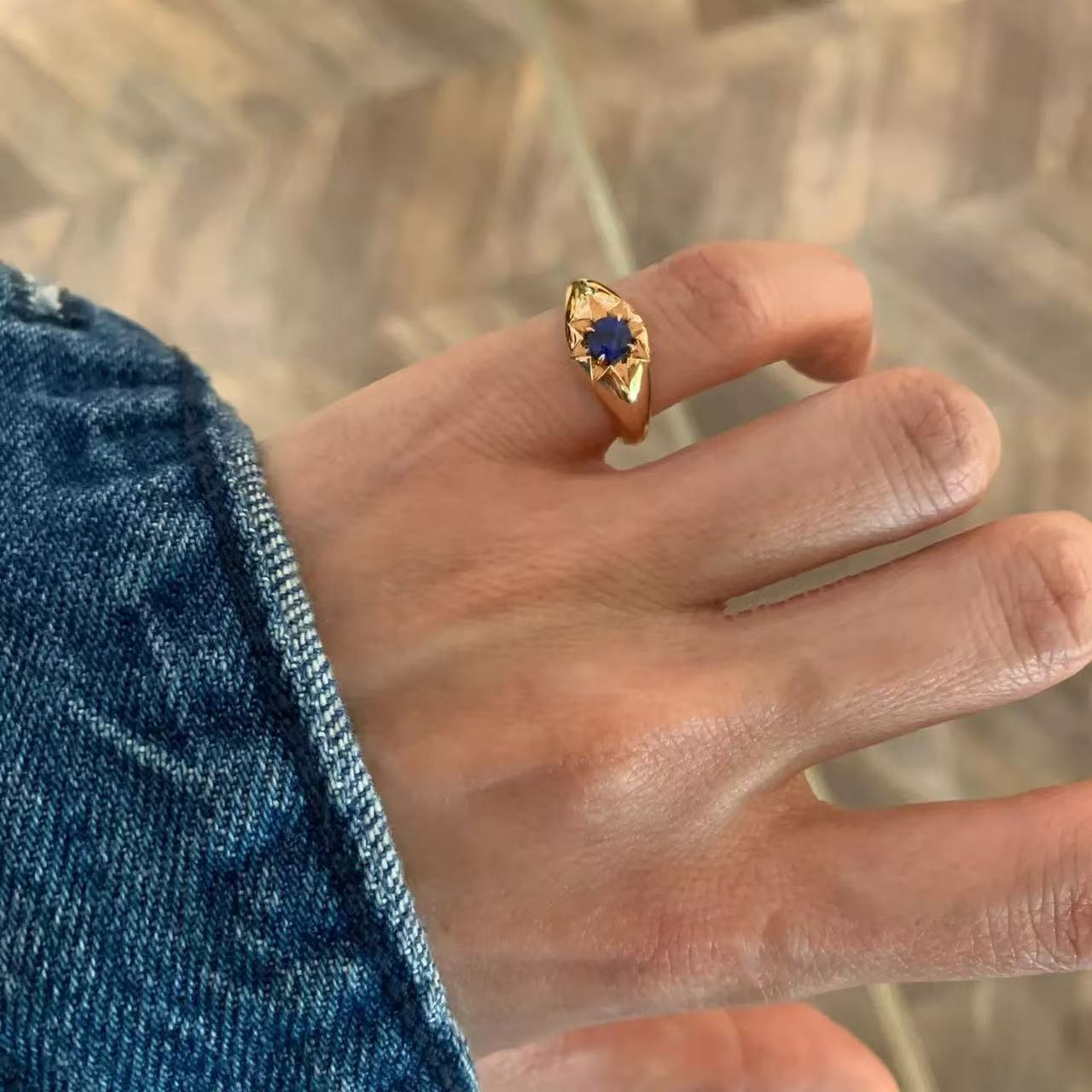 Vintage Chinese Style Royal Blue Zircon Ring Gold Plated Stackable_voghion.com