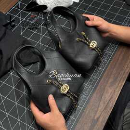 26S菜篮子hobo包Calfskin bucket bag luxury handbag双C手提包