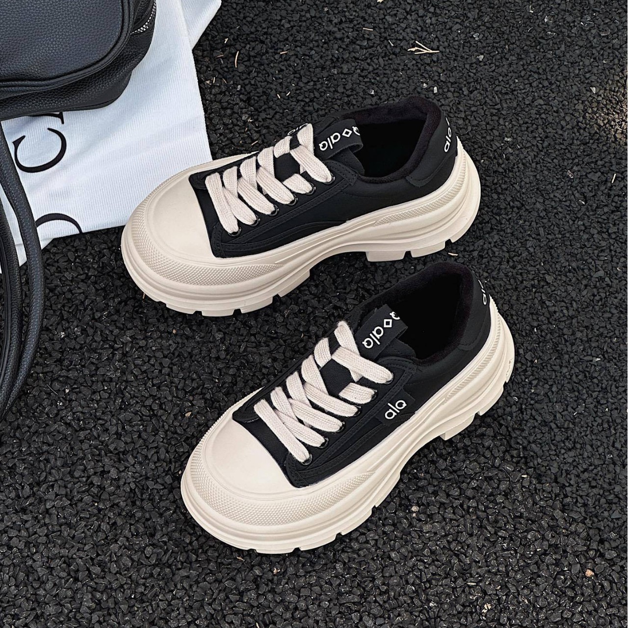 真皮小个子厚底增高加绒休闲鞋女2025冬季新款q轻便百搭松糕鞋潮