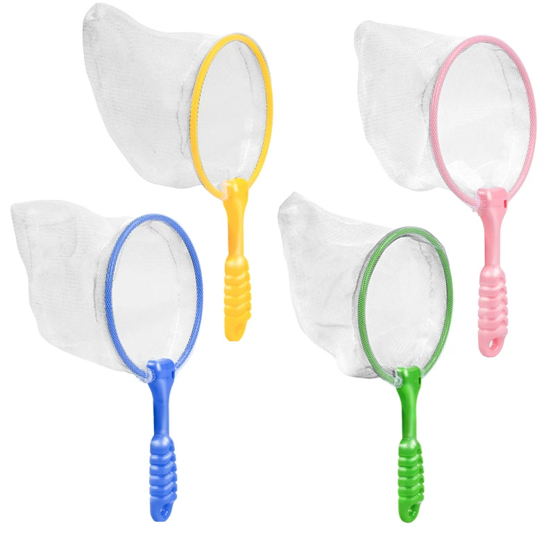 Пластиковая марля ловит рыбу и ловит насекомых