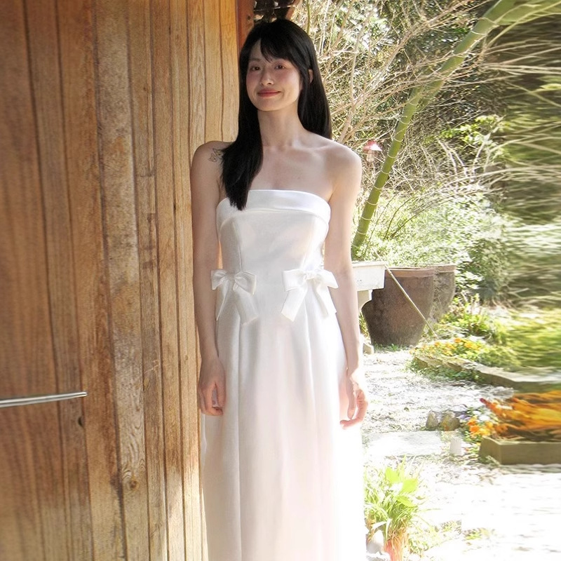 White Strapless Simple Light Wedding Dress Bridal Engagement Robe Gown Dress for Marriage Registration Welcome Guest Exit Gown with a High-End Light Luxury Feel