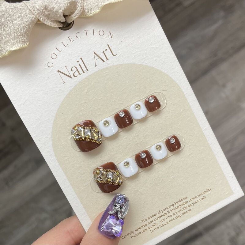 [Foot nail] Foot nail sticker fake toenail patch light therapy nail piece finished nail nail wear armor versatile White