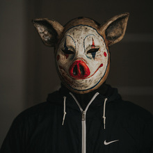 跨境万圣节恐怖暴力无眼流血猪头暗黑系小丑猪头惊悚搞怪面具头套