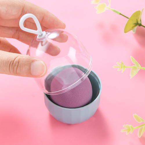 Travel-friendly, portable, and hangable transparent case with angled-cut makeup sponge—cute gourd-shaped puff that dries quickly, preventing mold while keeping water droplets at bay.
