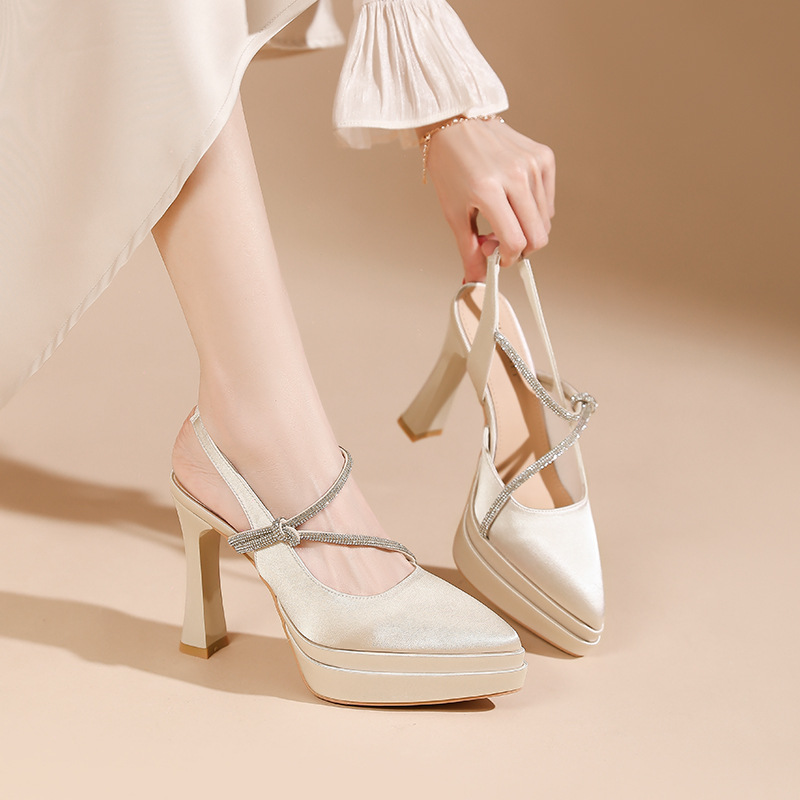Sandal cao gót nữ mũi nhọn quai ngang đế platform gót 11 cm — Đen - 11cm