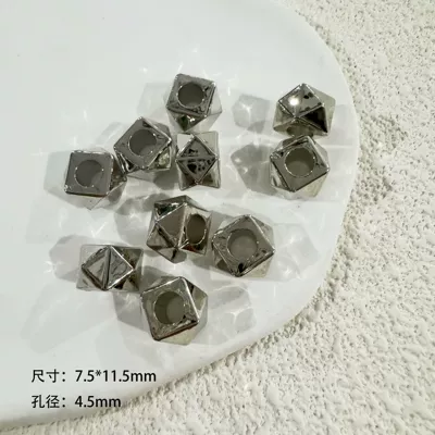 Plastic CCB multi-sided cube: Zərgərlik ara hissələri
