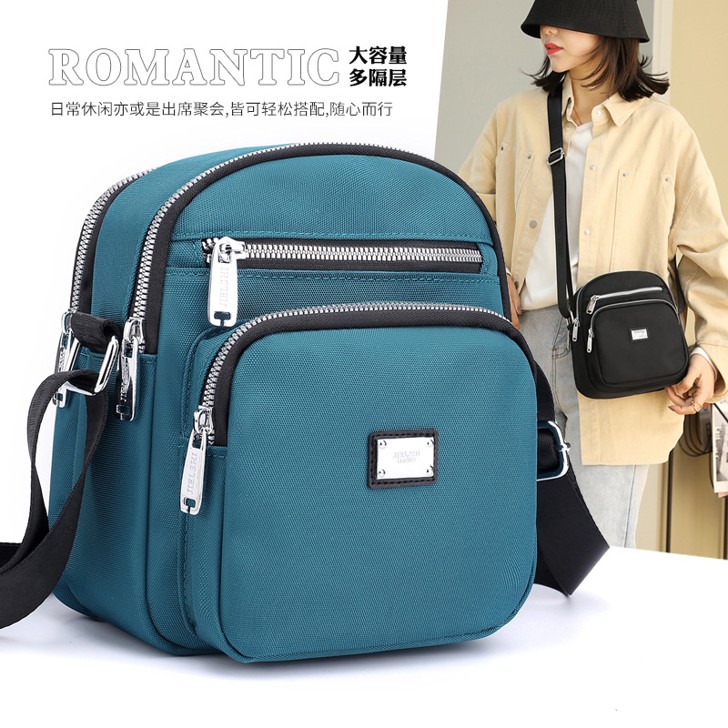 New fashion small square bag large capacity outdoor shopping commuter bag trendy women's shoulder bag casual crossbody backpack
