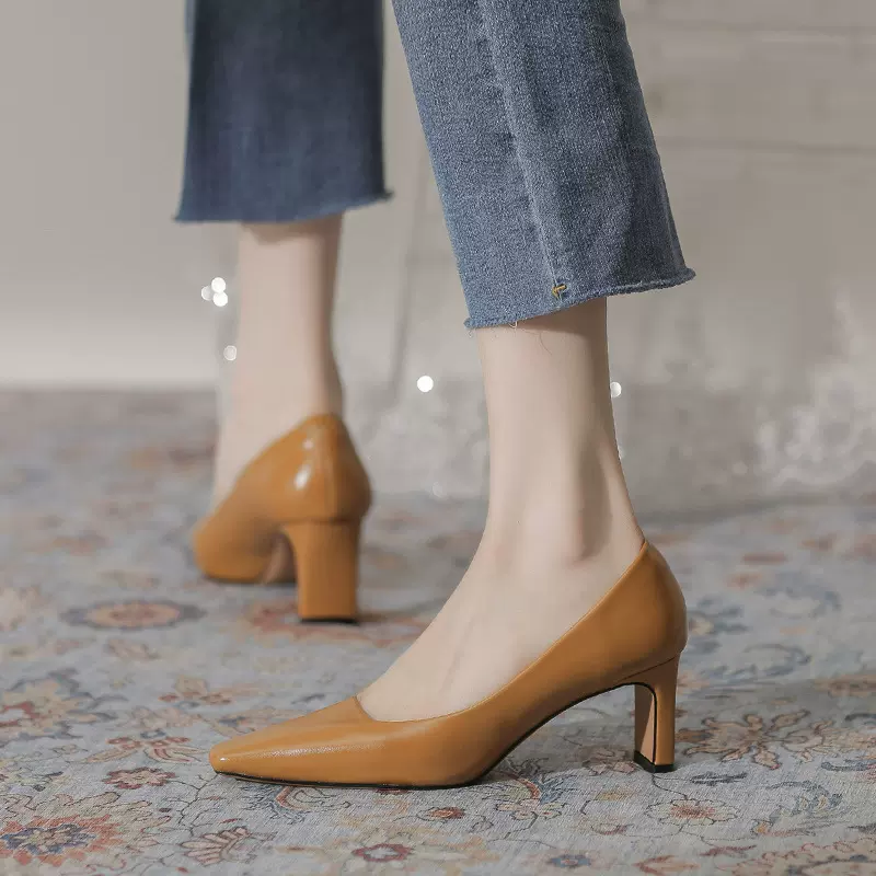 职业高跟鞋黑色中跟方跟小皮鞋复古女士单鞋通勤工作鞋2025年新款