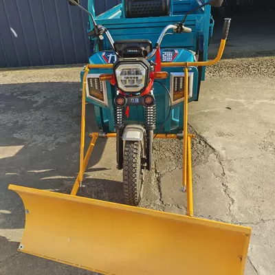 Snow Shovel, Other Auto Parts and Accessories