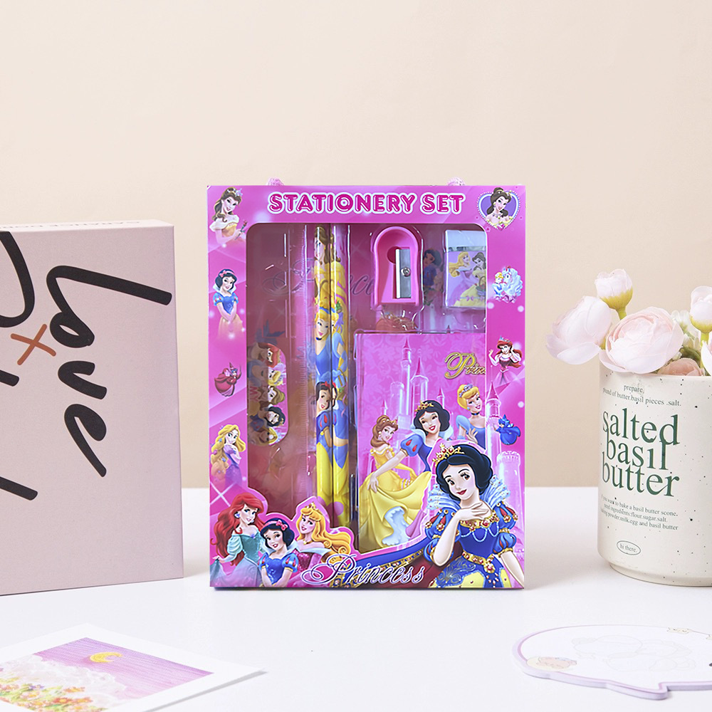 Juego de papelería para niños de Navidad Juego de seis piezas de dibujos animados Regalo de graduación Regalo para estudiantes de primaria Premio Juego de lápices al por mayor