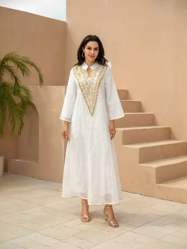 (-border торговля) loose dress, with embroidery, oversize