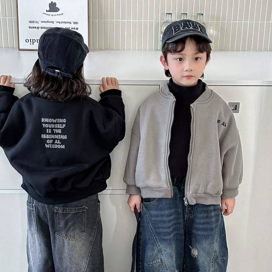 佳叶童品2024儿童冬季一体加绒外套夹克男女宝宝加厚棒球服上衣