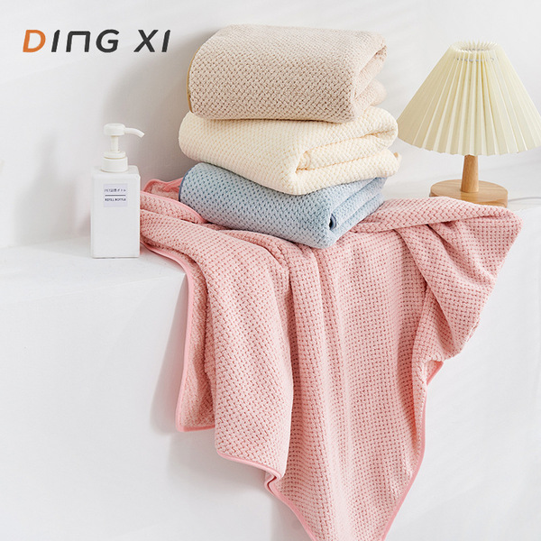 coral bath towel